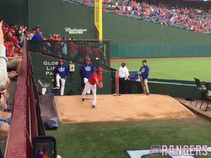 Image post by @rangersdetexas on Facebook