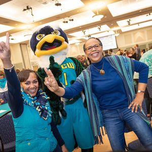 Image post by @uncw.alumni on Instagram