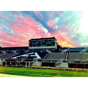 Image post by @stahawks on Instagram