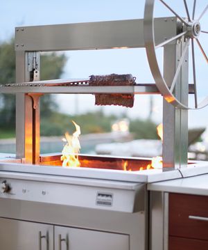 Image post by @kalamazoogrills on Instagram