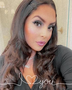Image post by @vanessabryant on Instagram