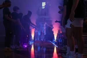 Image post by @cmuwbball on Instagram