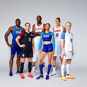 Image post by @de11edonne on Instagram