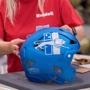 Image post by @riddellsports on Instagram