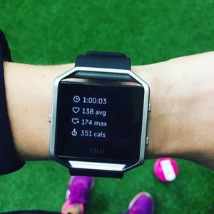 Image post by @fitbit on Instagram