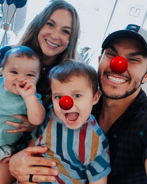 Image post by @therealcarlospena on Instagram