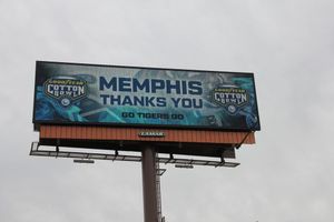 Image post by @memphisfootball on Instagram
