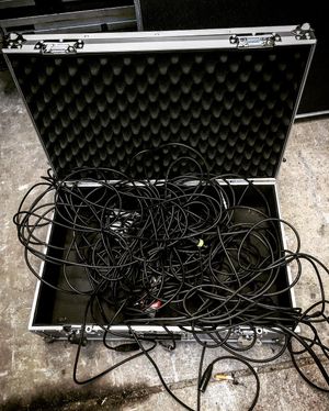 Image post by @shakeygraves on Instagram