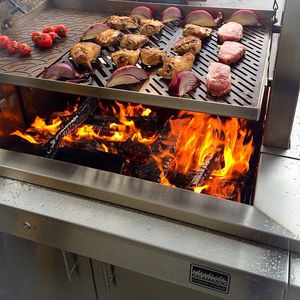 Image post by @kalamazoogrills on Instagram
