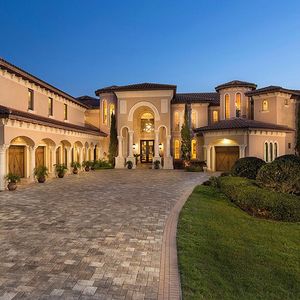 Image post by @christiesrealestate on Instagram