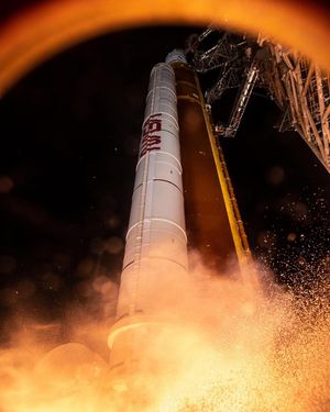 Image post by @nasaartemis on Instagram