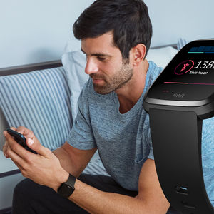 Image post by @fitbit on Instagram