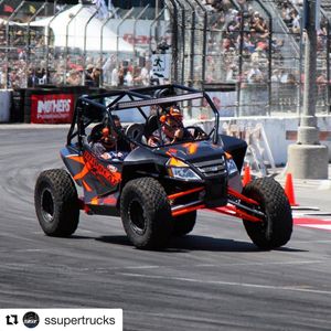 Image post by @maxpapis on Instagram