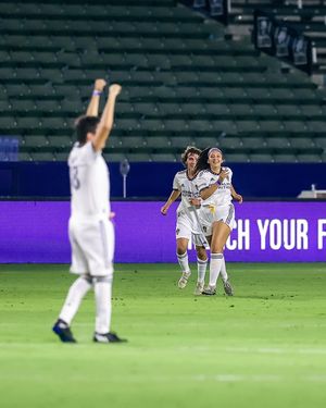 Image post by @lagalaxy on Instagram