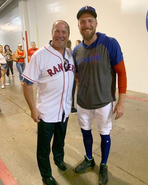 Image post by @hunterpence on Twitter