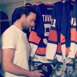 Image post by @nyislanders on Instagram