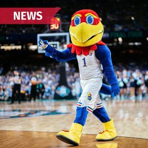 Image post by @universitydailykansan on Instagram