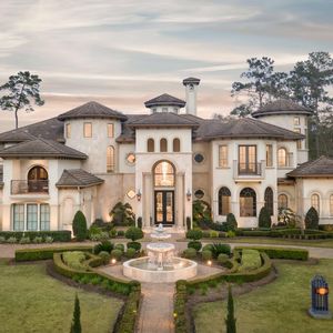 Image post by @christiesrealestate on Instagram