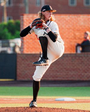 Image post by @gocamelsbsb on Instagram