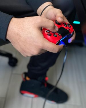 Image post by @heatcheckgaming on Instagram