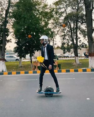 Image post by @onewheel on Instagram