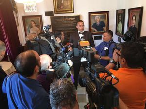 Image post by @teamcjcorrea on Instagram