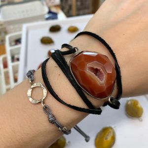 Image post by @beadcache on Instagram