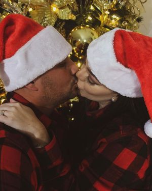 Image post by @null on Facebook