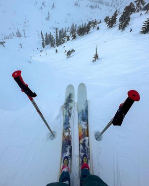 Image post by @j_skis on Instagram