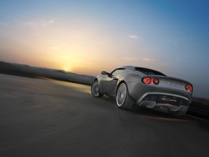 Image post by @lotuscars on Instagram