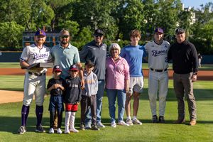 Image post by @BisonBaseball on Twitter