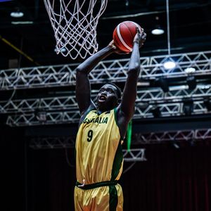 Image post by @basketballaus on Instagram
