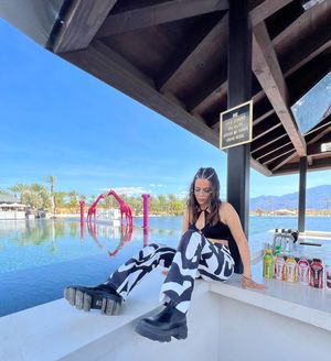 Image post by @shein_us on Instagram
