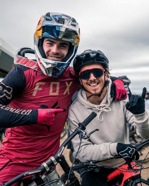 Image post by @foxmtb on Instagram