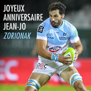 Image post by @avironrugbypro on Instagram