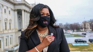 Image post by @coribush on Instagram