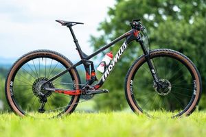Image post by @esigrips on Instagram