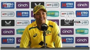 Video post by @cricketcomau on YouTube