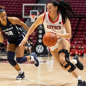 Image post by @aztecwbb on Instagram