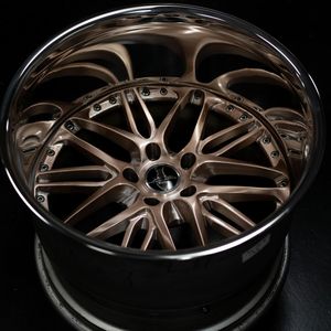 Image post by @threepiece.us on Instagram