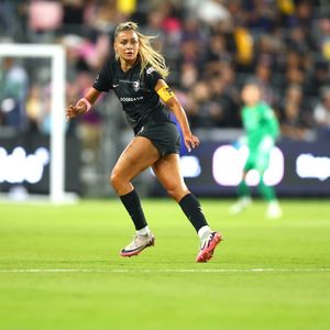 Image post by @NWSL on Twitter