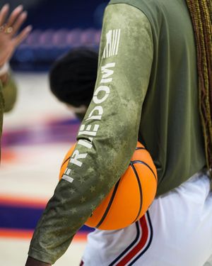 Image post by @auburnwbb on Instagram