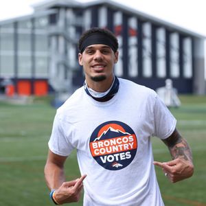 Image post by @broncosofffield on Instagram