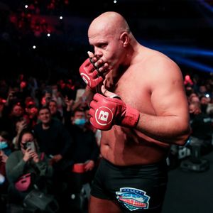 Image post by @bellatormma on Instagram