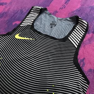 Image post by @bell.lap.track.and.field.gear on Instagram