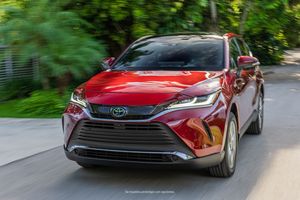 Image post by @toyotalatino on Instagram