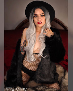 Image post by @amandabolinphotography on Instagram