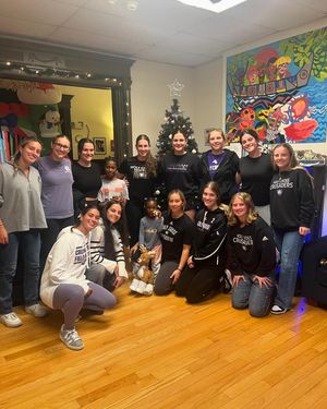 Image post by @hcrosswhockey on Instagram