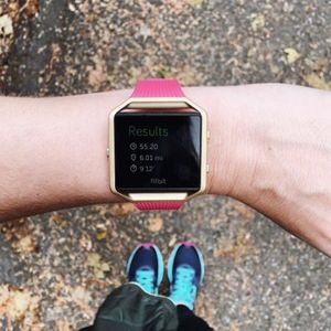 Image post by @fitbit on Instagram
