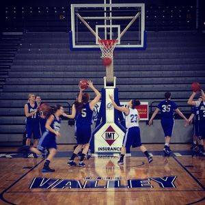Image post by @drakewbb on Instagram